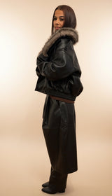 Veste en similicuir avec col en fourrure vegan amovible – Qualité premium